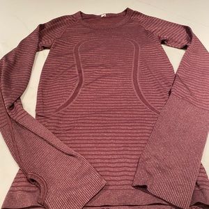 Lululemon long sleeve top